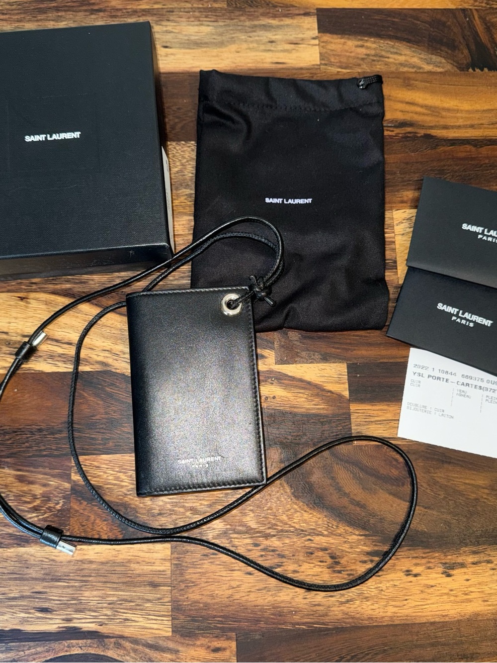 Saint Laurent Black leather slide out card holder 100% authentic